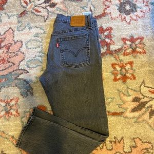 Levi Wedgie fit Straight leg jeans Size 28